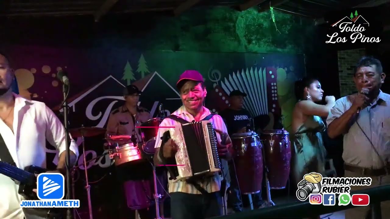 Inocente Chente Sanjur - Intro y Pacto de Amor / Desde @TOLDOLOSPINOS - Amanecida de año Nuevo