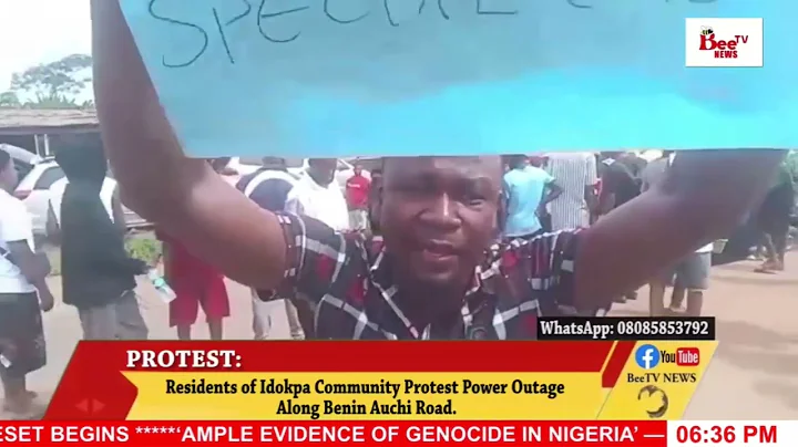 PROTEST: Residents of Idokpa Community Protest Power Outage Along Benin Auchi Road.