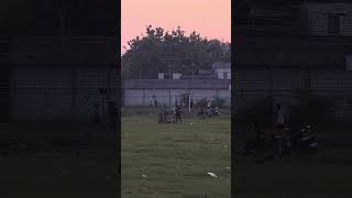 MENJELANG MAHRIB BOCIL MASIH BERMAIN #suasana #sunreels #matahariterbenam #bocil #mainan #fyp #viral