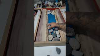 DIY Petoskey Epoxy River Table #resin #epoxy #diy