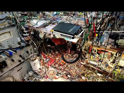 Видео: Промежуточный результат: Устранение последствий урагана. Восстановление стены в мастерской