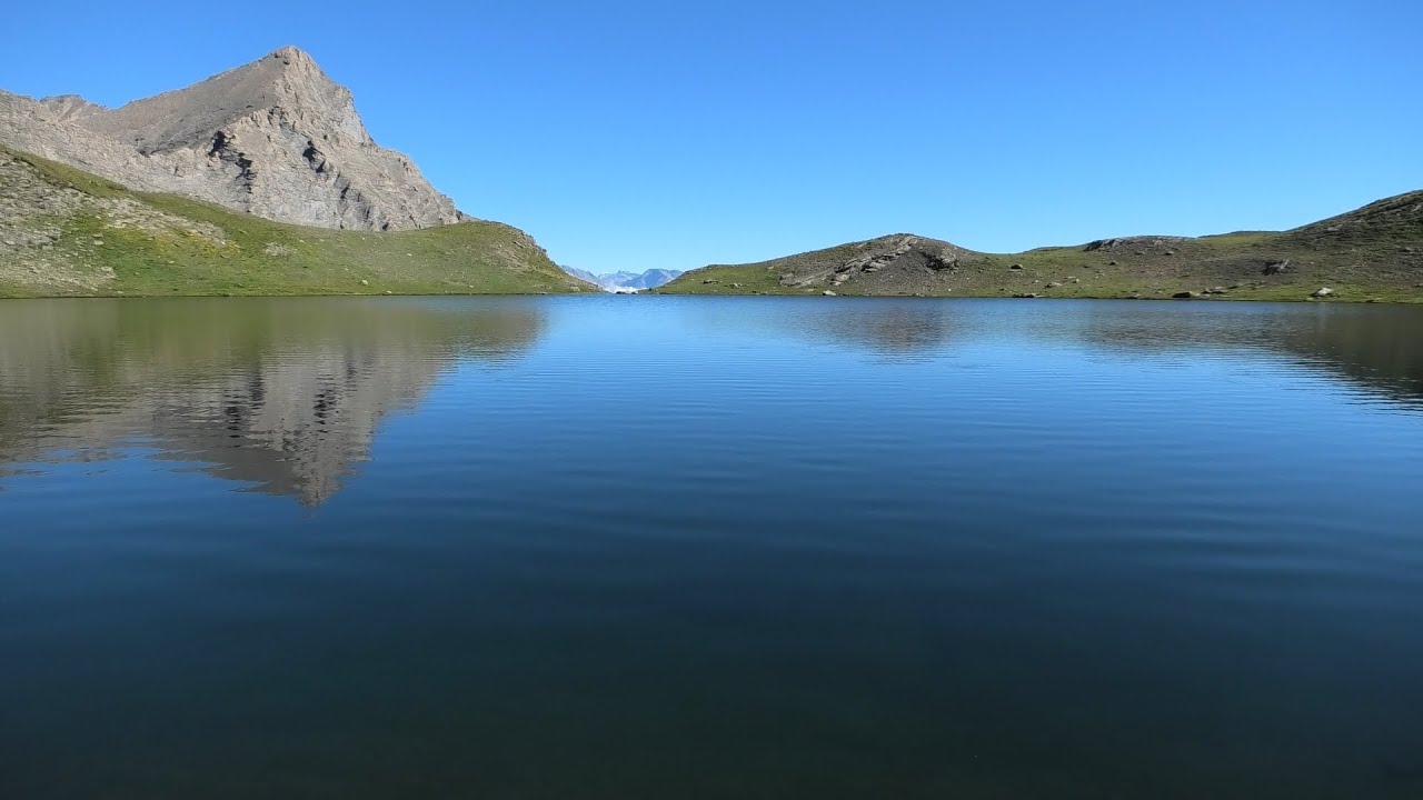 Frammenti di cielo sulle Alpi - 1 i laghi alpini presenti nei Parchi Alpi Cozie