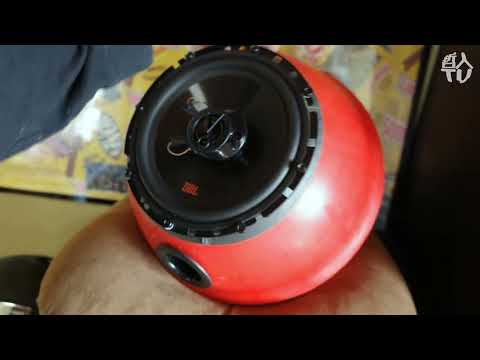 紅いVスピーカー [ THE Red V Speaker ]