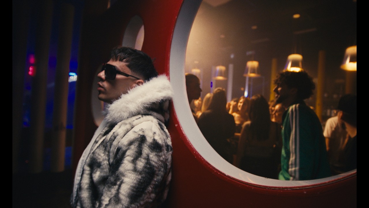 Watch Dirty Suc - Anitta (Video Oficial) on YouTube Watch Dirty Suc - Anitta (Video Oficial) on YouTube