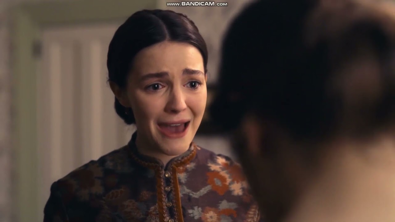 Dickinson all S2 Emily and sue kisses