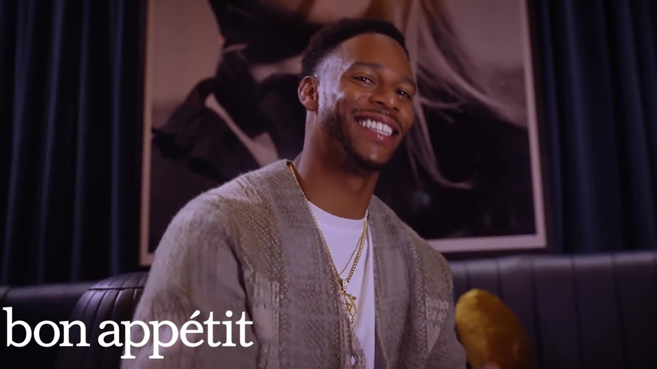 Chain Reaction: Victor Cruz’s Night Out in Las Vegas - Follow in the footsteps of football star, philanthropist, and avid foodie Victor Cruz on your next Las Vegas adventure. Make it count by using your MGM Rewards 