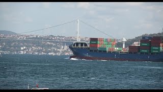 شاهد جولة على متن سفينة في بحر اسطنبول - قناة فيديوهات حول العالم