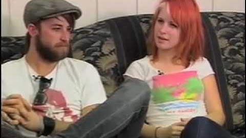 PARAMORE INTERVIEW Part 2 hayley williams and jeremy davis