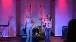 Atomic Kitten - You Are (T-Online Concert 2002)