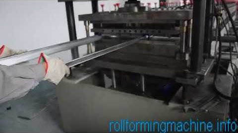 Shelf box roll forming machine