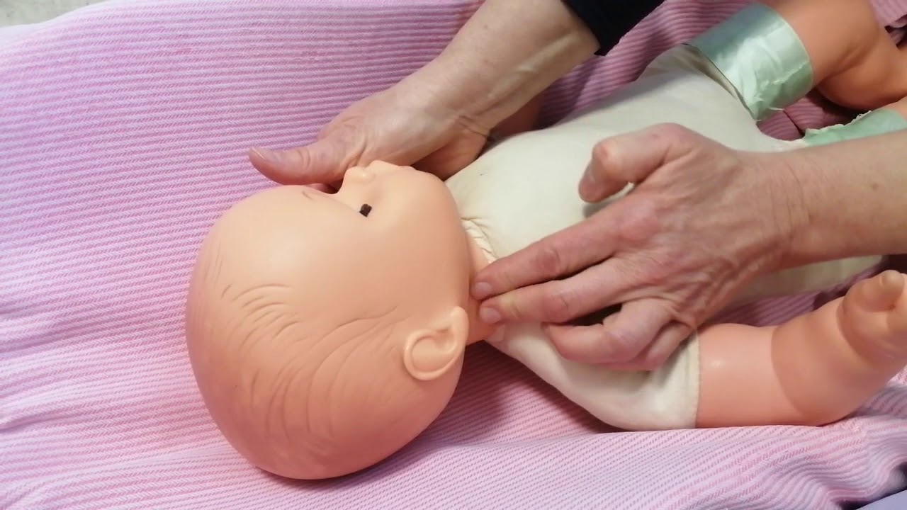 Quarto incontro massaggio del neonato