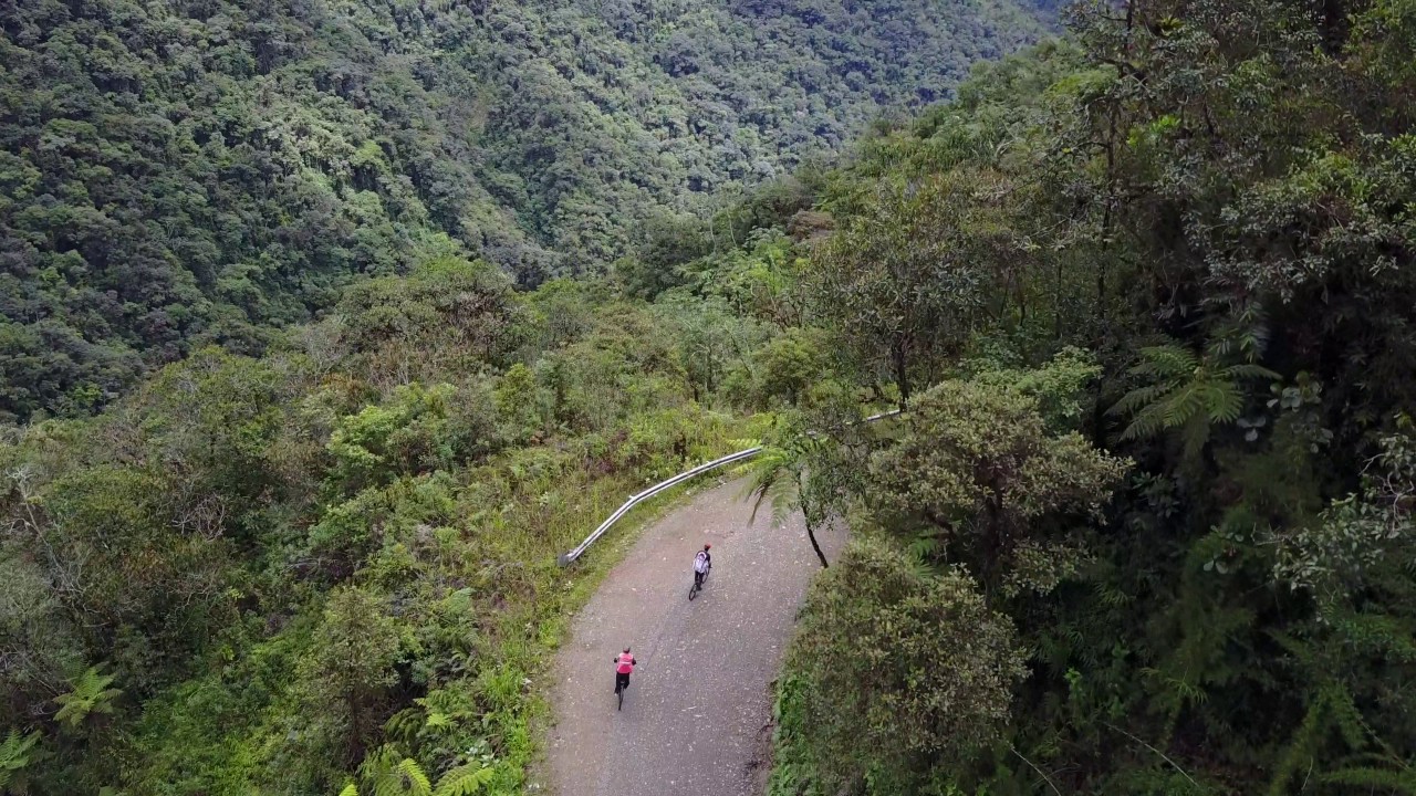 La route de la Mort en Bolivie YouTube