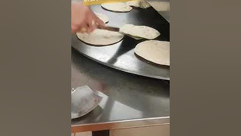 Chappatis made on Automatic Roti Naan Machine