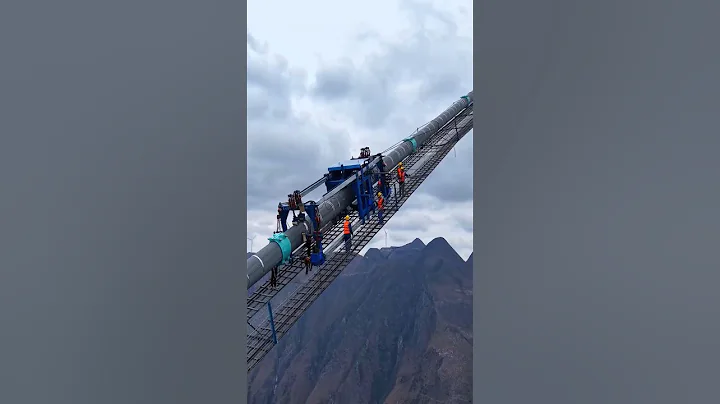 Take you to experience the world's tallest bridge under construction in Huajiang Canyon up close.