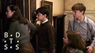 4. Chased into Narnia The Chronicles of Narnia Deleted Scene
