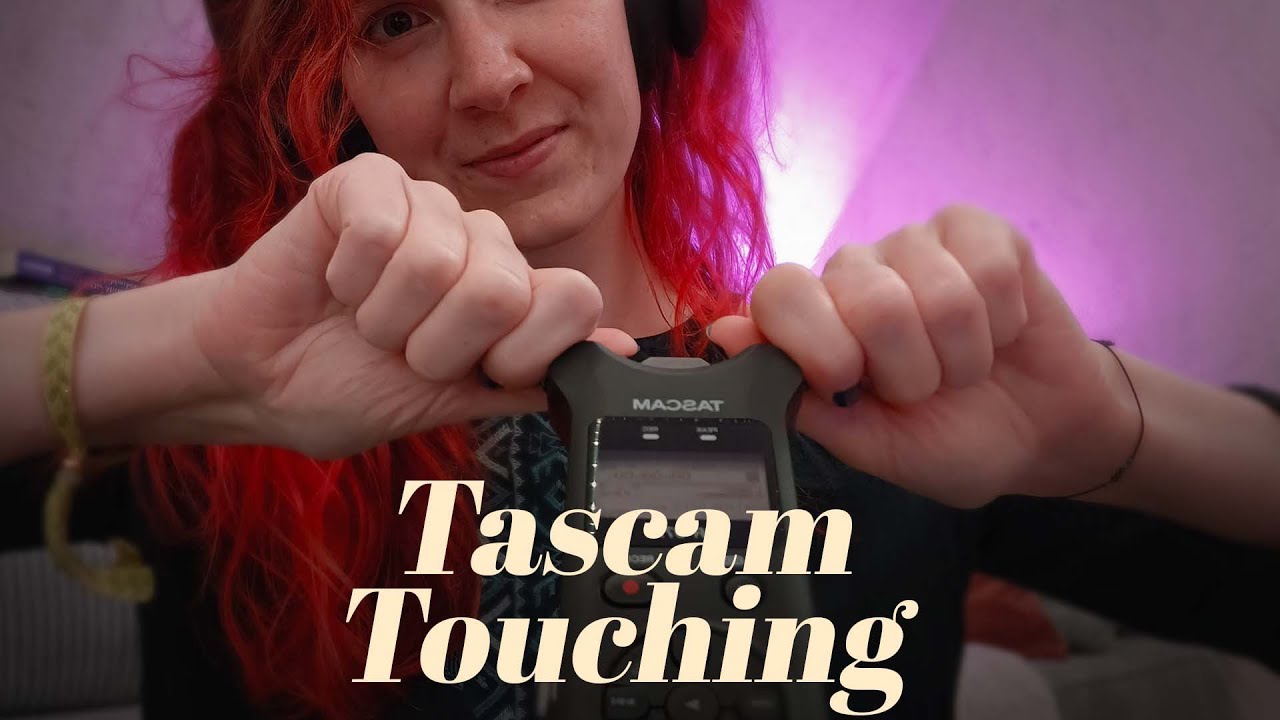 ASMR ☾ | Fast and Aggressive Mic Tapping and Scratching - YouTube