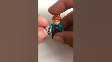 How to build LEGO Max Mayfield (Stranger Things 4) #strangerthings #legocustom #strangerthings4