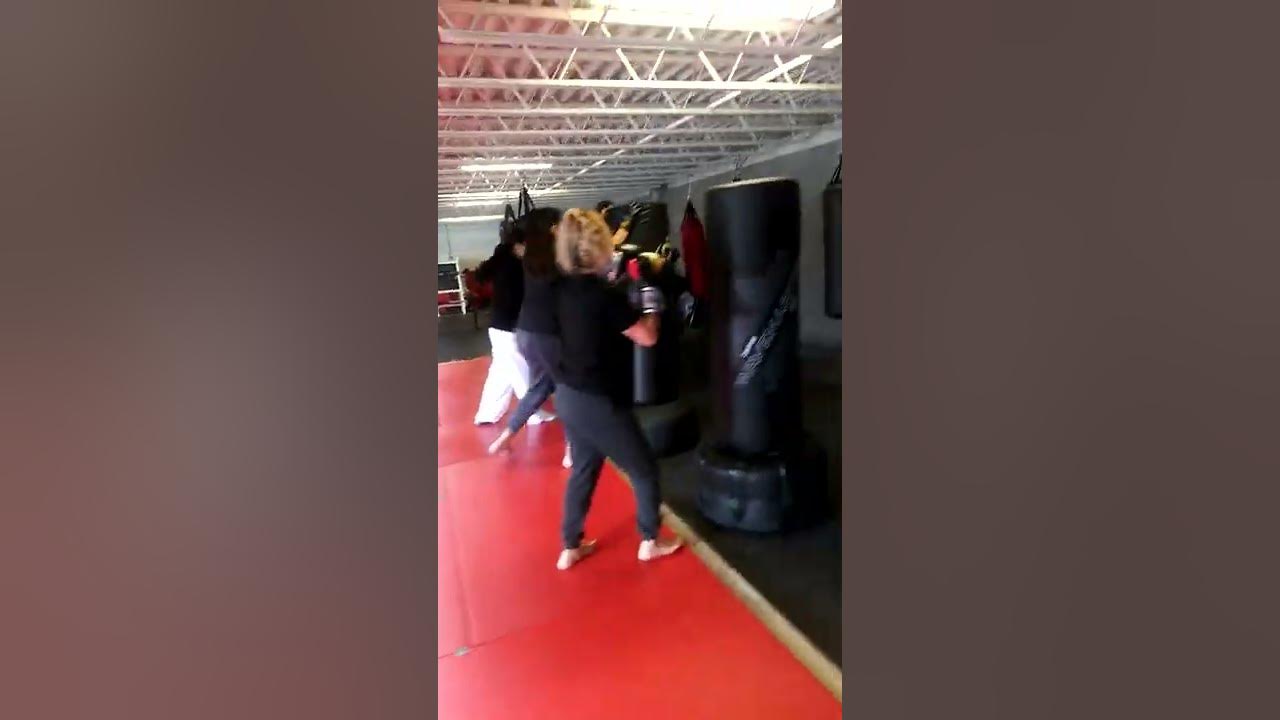 Kickboxing for Busy People- Cardio-kickboxing and FAST  weight loss