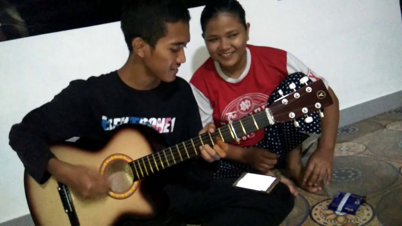 Cover lagu rita sugiarto oleh-oleh - YouTube