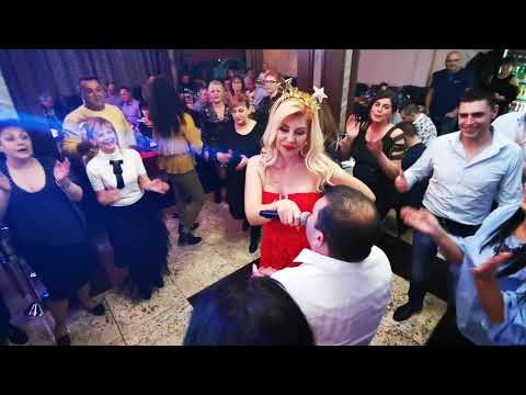 NELINA BIAL MERCEDES НЕЛИНА БЯЛ МЕРЦЕДЕС 2020