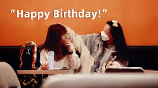 Lonely Girl Lies to Mother She Lives a Good Life on Her Birthday | Social Experiment 当女生独自过生日时哭泣...