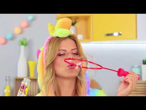 funny-unicorn-and-granny-pranks---prank-wars-|-troom-troom