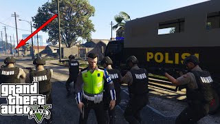 Patroli Polisi Jalan Raya Diserang Tawuran Gangster! GTA 5 Mod Polisi Indonesia by Mpnub Gaming 54,699 views 4 months ago 22 minutes