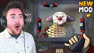 USING MODS TO REALLY DEFEAT THE CLOWN… (Random Faces, Secret Monsters) | That’s Not My Neighbor screenshot 1