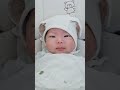 D+44 미소 짓기 시작
