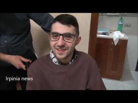 Contrada: "Mio figlio disabile prigioniero in casa, bloccato dalla strada dissestata, aiutatemi"