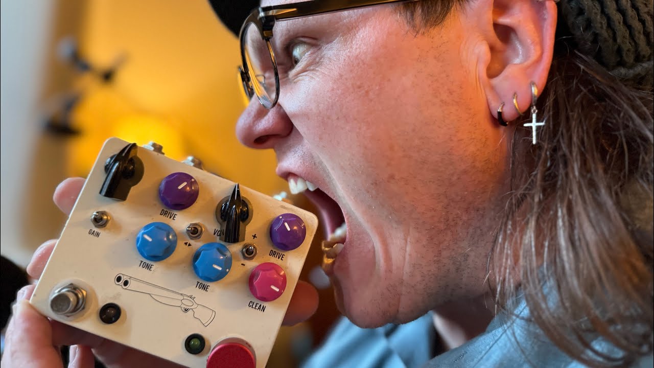 My "Always On" Pedal - Shiny Shiny Black - Wednesday Workshop