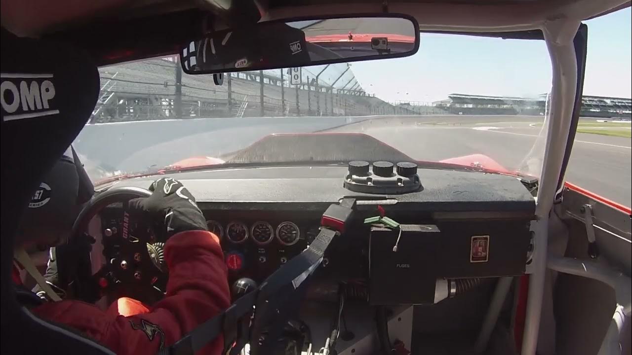 Stajnia Weglarz Corvette SVRA Indianapolis Group 6 Saturday Race 1 part