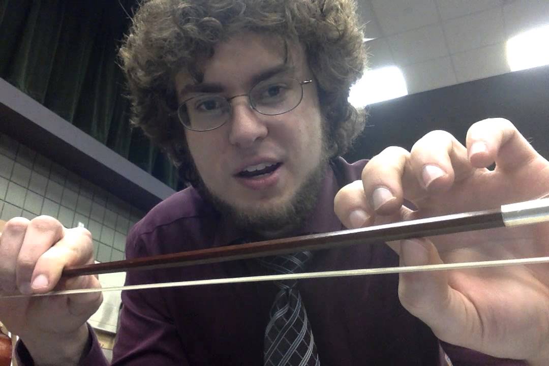 Beginning Orchestra: Violin & Viola Bow Hold - YouTube
