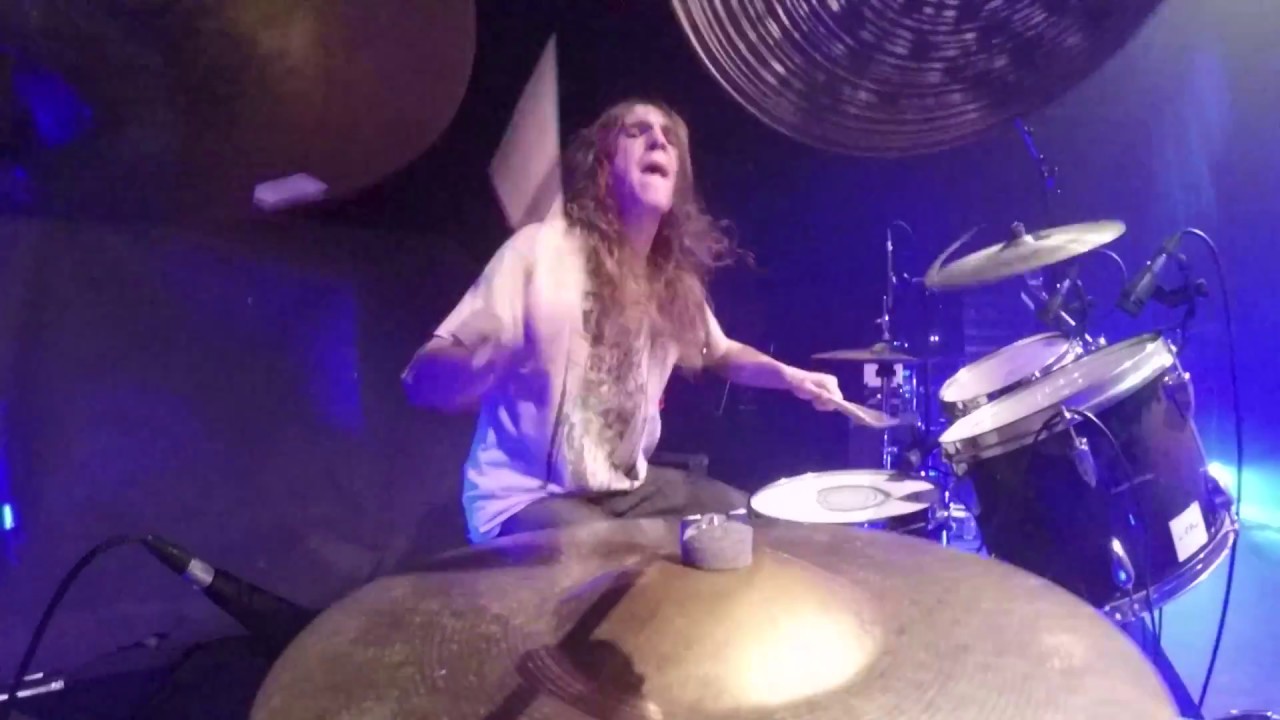 Watch Death Decline - Dark Widow - Live Lezard'os 2016 on YouTube Watch Death Decline - Dark Widow - Live Lezard'os 2016 on YouTube