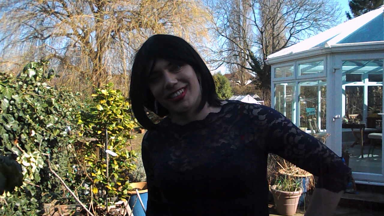 Young Crossdresser in  PURPLE BODYCON dress OUTSIDE!