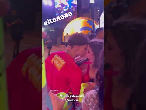 NOBRU E JULIA PUZZUOLI BEIJANDO NA FAROFA DA GKAY #SHORTS