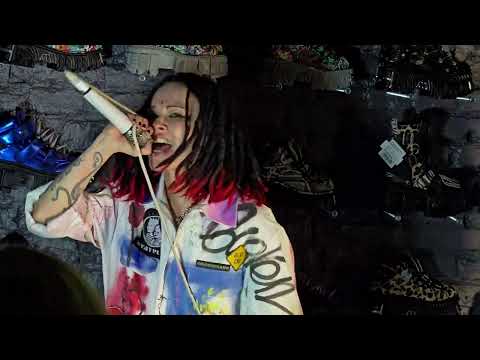 Nuki Zombie Дария Ставрович Нуки