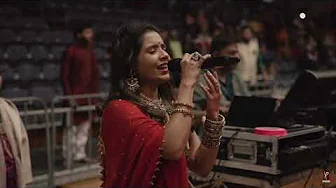 Aishwarya Majmudar in Adelaide! JALSA EVENTS GARBA 2022.