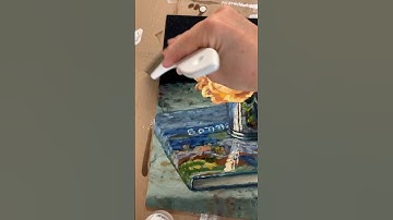 Varnishing an oil painting this morning with Gamvar gloss #elizabethfloydart #oilpainting