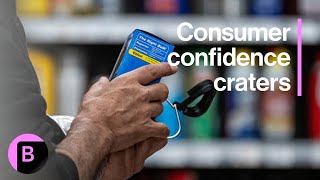 US Consumer Confidence Hits Lowest Level in Four Years