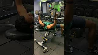 اكبر خطأ هتلاقيه بيحصل في تمرين التفتيح بالدمبلز لعضلة الصدر fitness gymbodybuilding gym