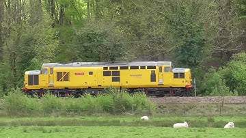 Network Rail Class 97/3 No. 97304 departs Machynlleth 0Z36 ERTMS Trainer 04/06/22 | I Like Transport