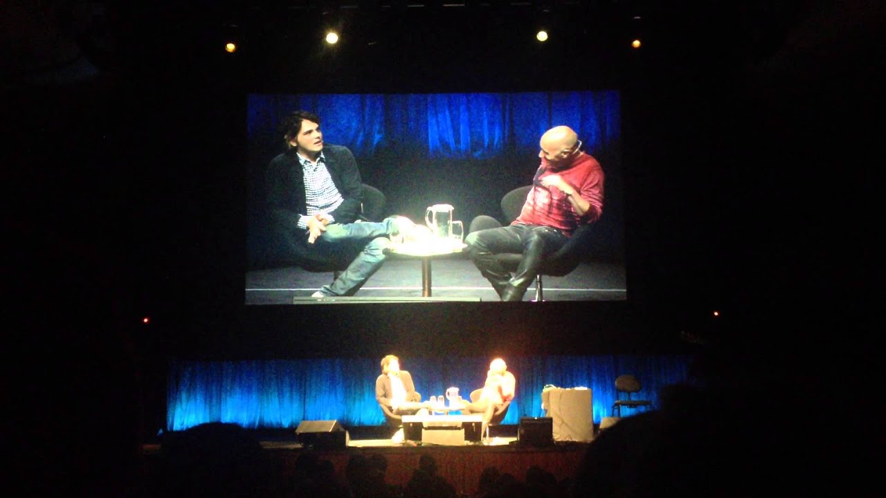 Gerard Way and Grant Morrison at the Sydney Opera House