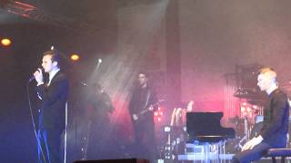 Hurts - Confide In Me Live @ Sziget Festival 2011