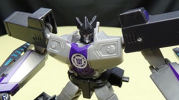 Robots in Disguise 2015 Warrior MEGATRONUS: EmGo