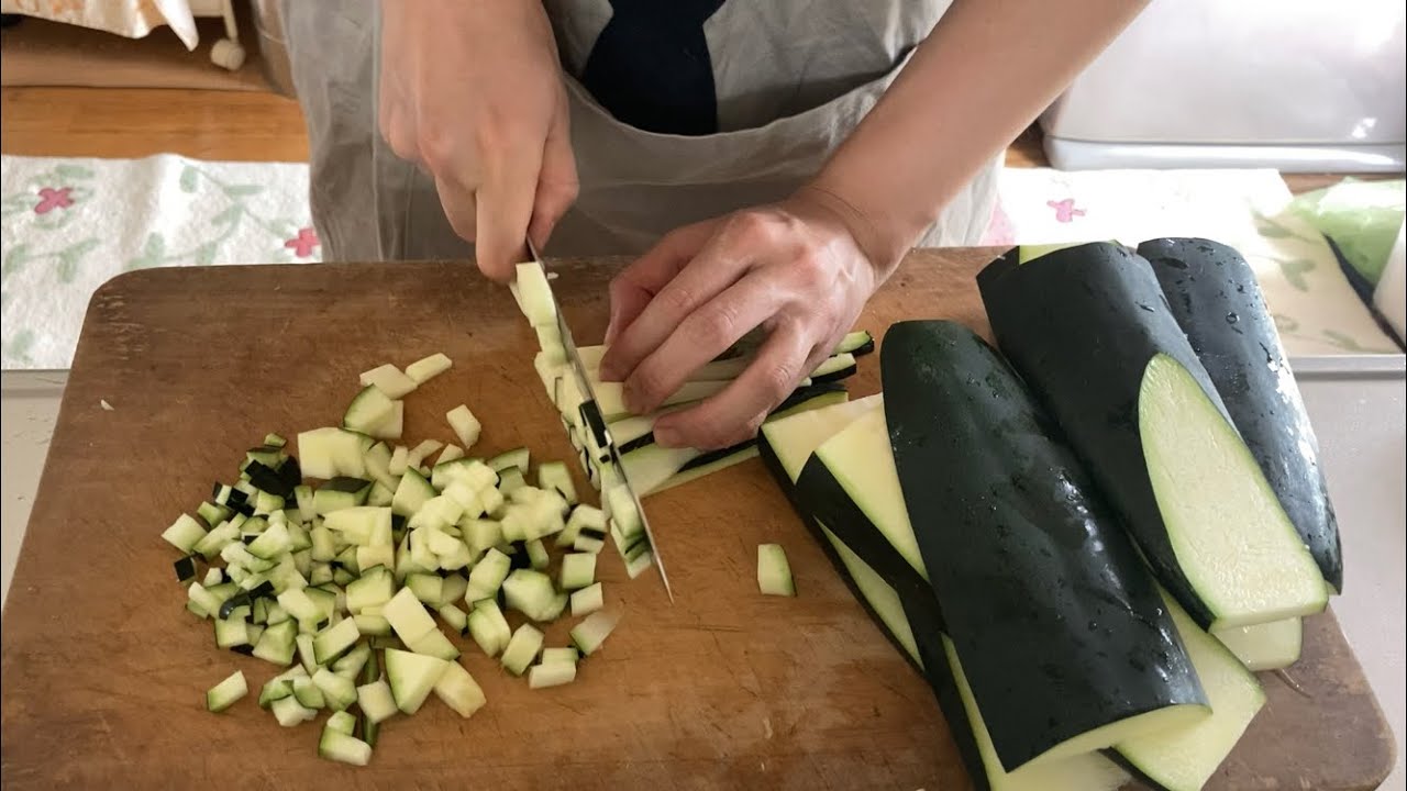 大きく なり すぎ た ズッキーニ