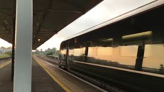 14/9/2021 802 emu passing a class 43 HST