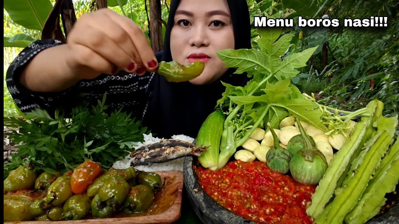 MAKAN MENU SEDERHANA FULL LALAPAN !!! 