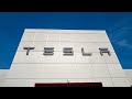 Tesla doesn't create big return for shareholders: Former GM vice chair