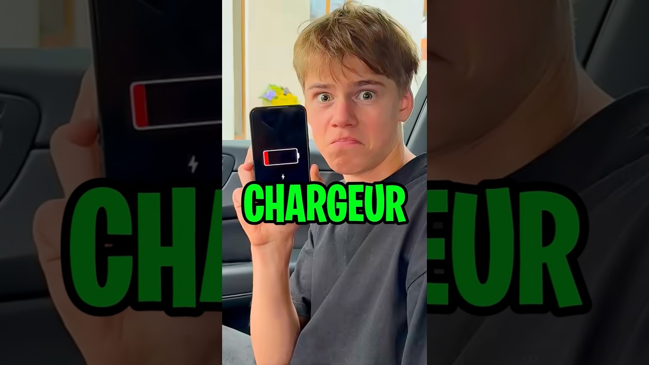 La batterie de votre téléphone portable est déchargée. Quel chargeur choisiriez-vous ? 🔋🔌😨 #shorts